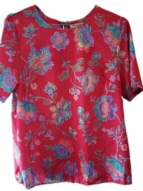 CW Classics Floral Short Sleeve Blouse